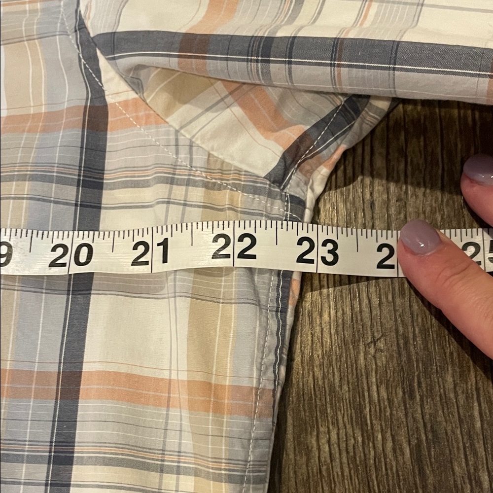 Banana Republic Men's Size Large Blue, Tan & White Plaid Button-Down Shirt - Picture 8 of 11